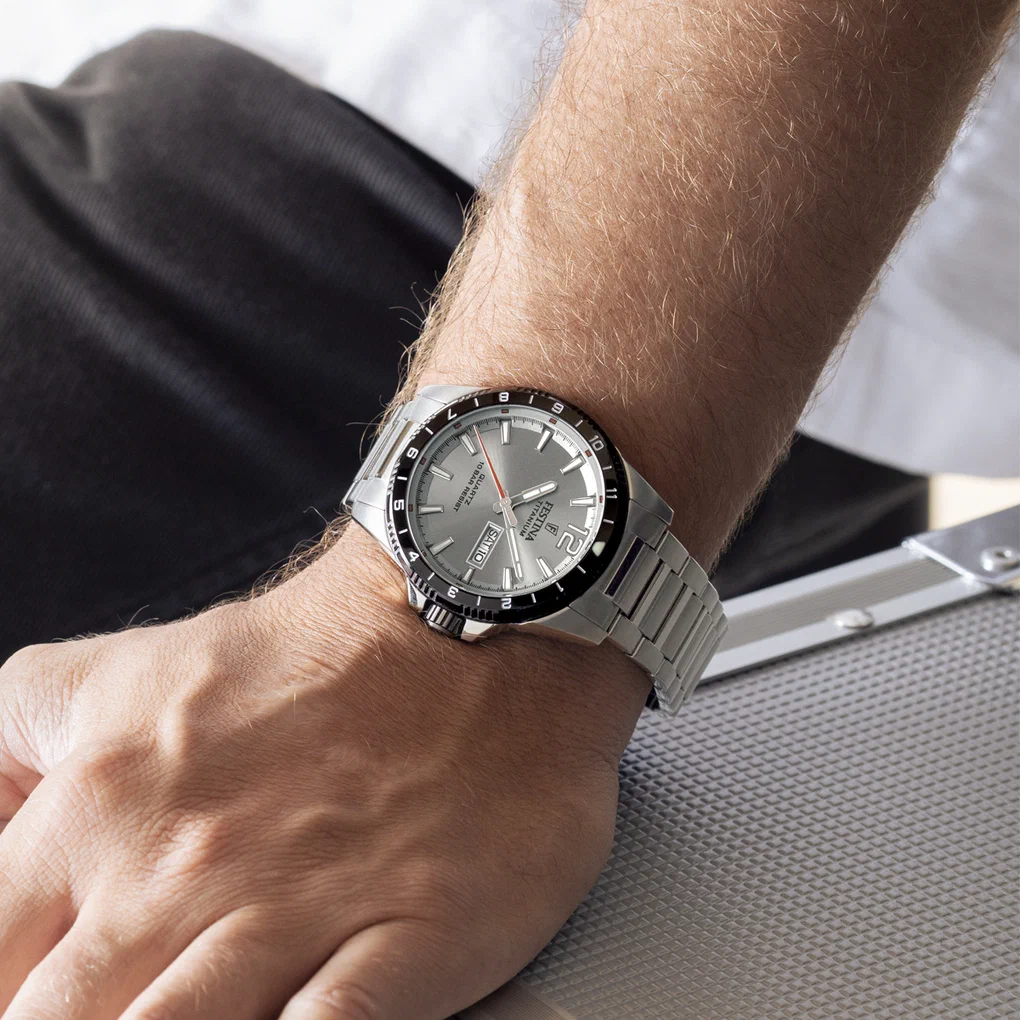 MONTRE FESTINA CALENDIER TITANE F20698/1 GRIS, BRACELET D’ TITANE, HOMME (Copie) — Image du produit 5