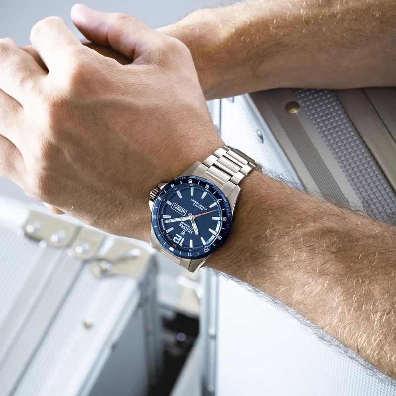 MONTRE FESTINA CALENDIER TITANE F20698/2 BLEU, BRACELET D’ TITANE, HOMME — Image du produit 5